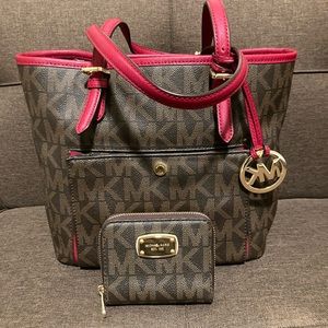 Michael Kors handbag and wallet